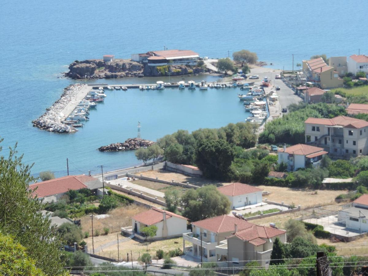 Fotis Apartments Skala Neon Kydonion Exterior foto